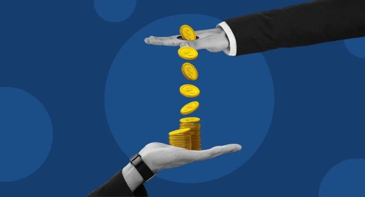 Who pays VAT and Corporate Tax in the UAE